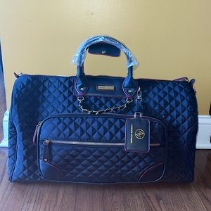NWT Adrienne Vittadini The Quilted Collection Duffle